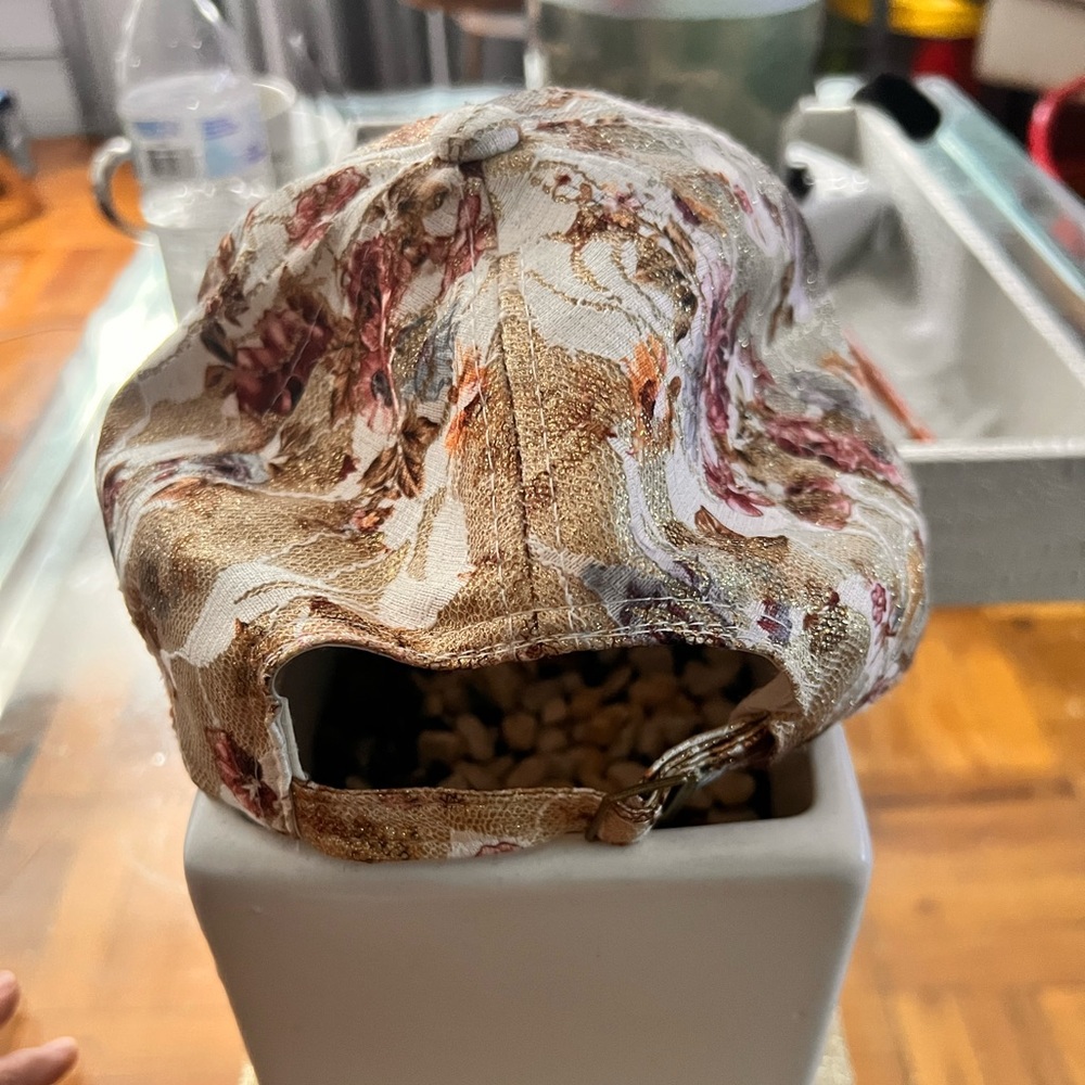 🤩 beautiful Cap for women ‼️ - Picture 3 of 3